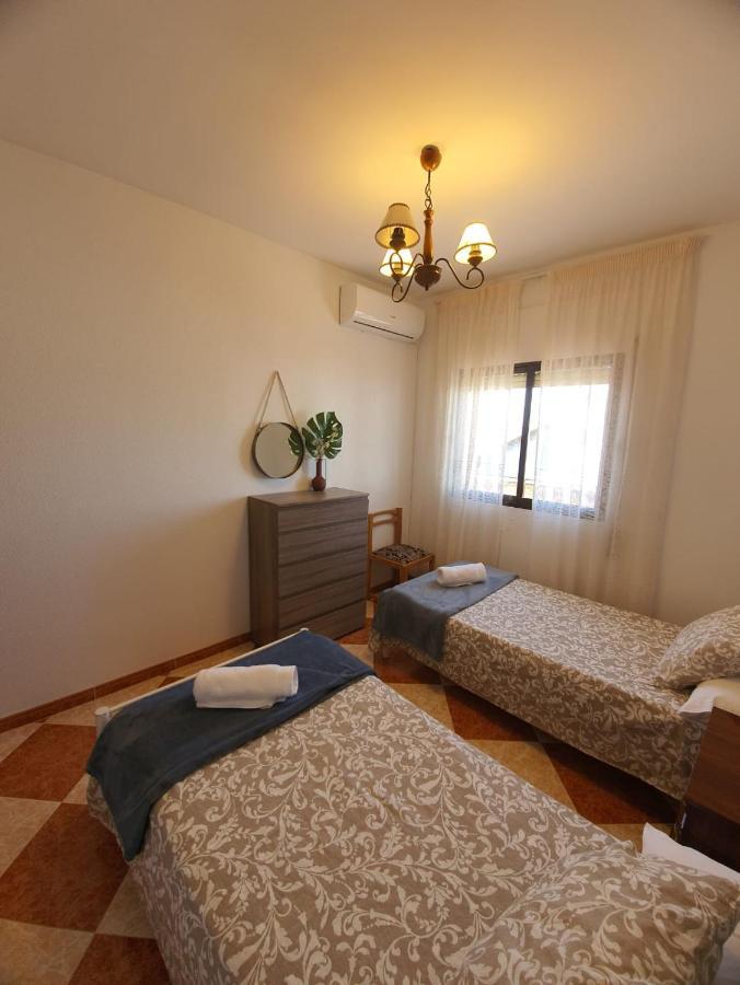 Casa Grande En Cordoba, Pueblo De La Victoria , 6 Dormitorios Exterior foto